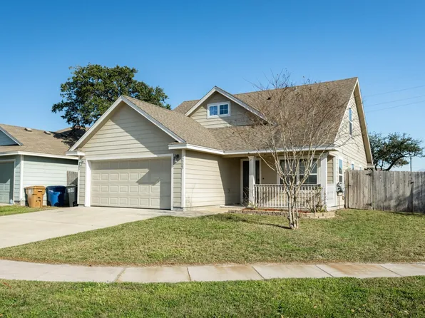 2225 Oak Crest St, Corpus Christi, TX 78418