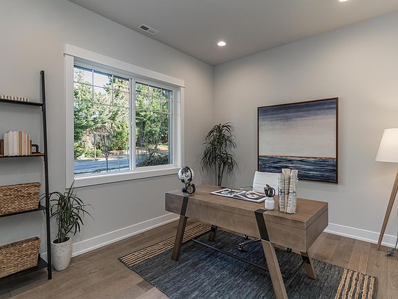 Flex space! Office, Den, Playroom, Workout room, ideas are endless!