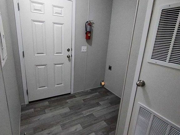 w d room
