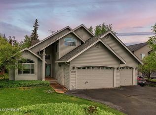 8606 Sahalee Dr, Anchorage, AK 99507