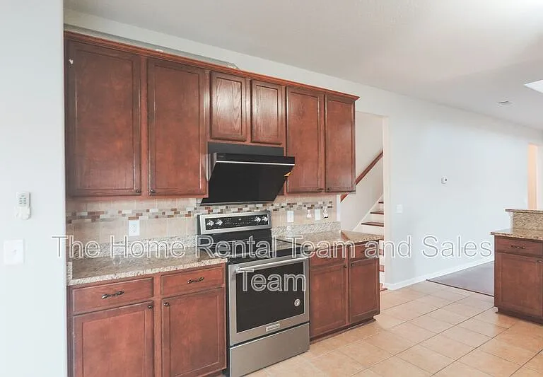 25 Litchfield Dr — Photo 18