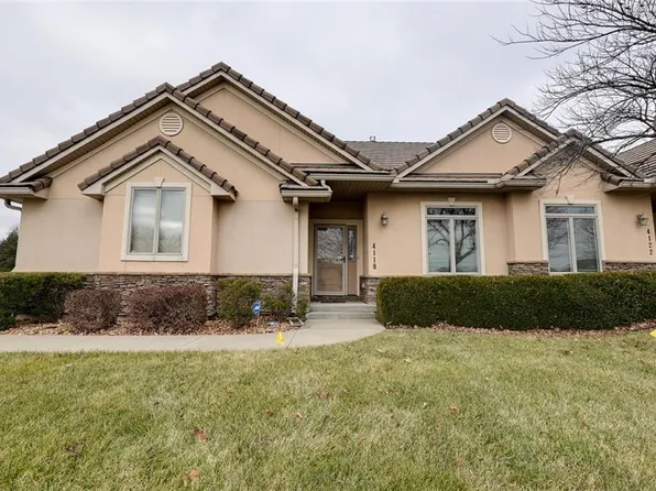4118 NE Chapel Manor Ct, Lees Summit, MO 64064