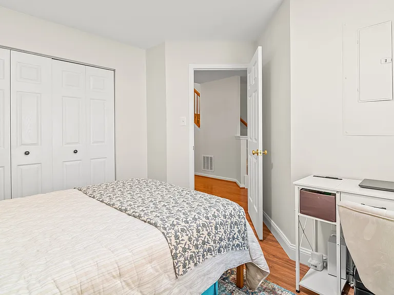 1015 Carbondale Way — Photo 6