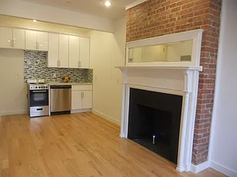 Rented by Willie Kathryn Suggs, LREB