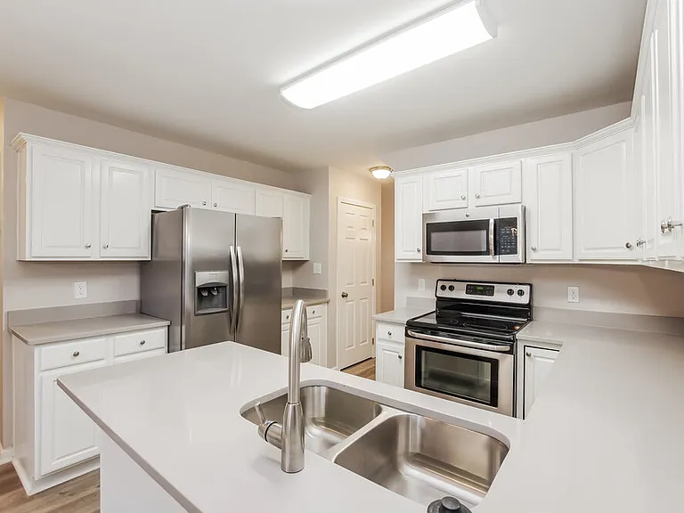 6213 Spanish Moss Ln — Photo 11