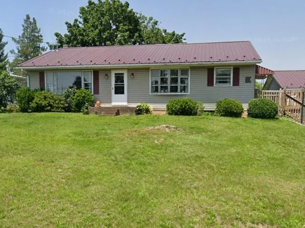 555 Hamilton Ave, Chambersburg, PA 17202