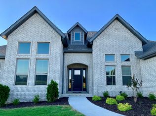 1741 Cherrie St, Centerton, AR 72719