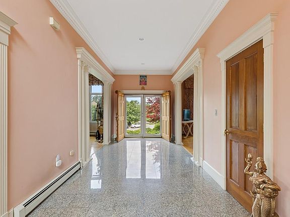 4th image of 99 Canavan Dr