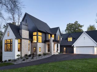 2326 Oakland Rd, Minnetonka, MN 55305