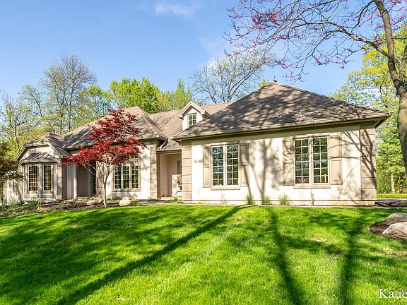 3rd image of 4820 Tall Pines Ct SE