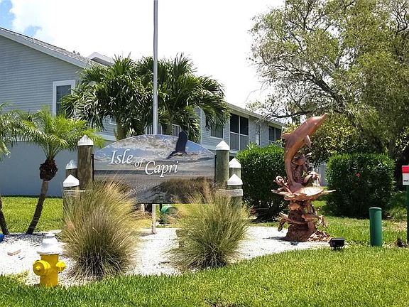 4th image of 255 Capri Cir N APT 17