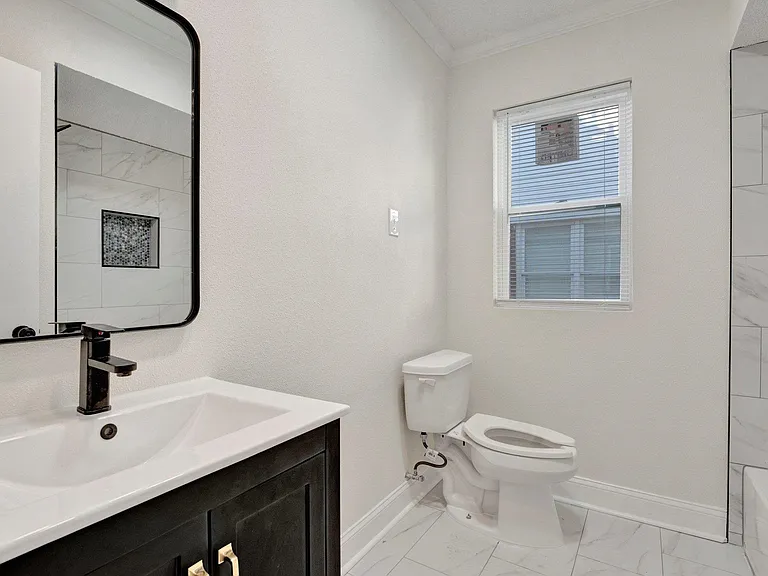3780 Shirlwood Ave — Photo 22