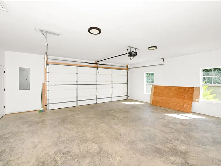 515 County Road 1329 — Photo 22