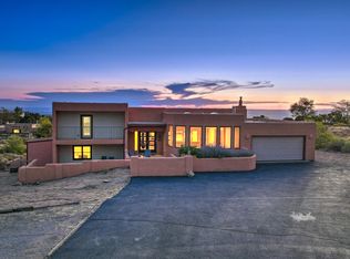 657 Roadrunner Ln NE, Albuquerque, NM 87122
