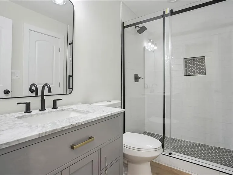 4248 Autumn Woods Ct — Photo 18