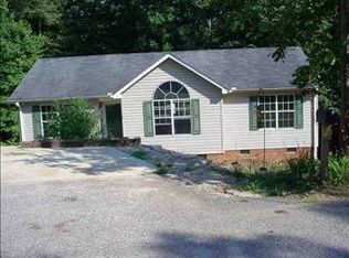 10 Kerry Ct, Taylors, SC 29687