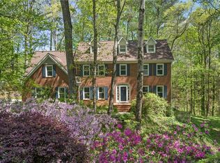 4152 Barberry Dr NE, Roswell, GA 30075