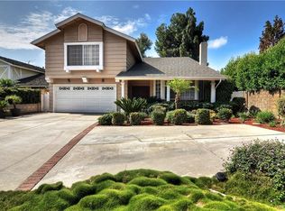 3061 Yukon Ave, Costa Mesa, CA 92626