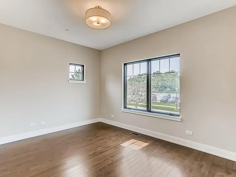 409 Duane St — Photo 36