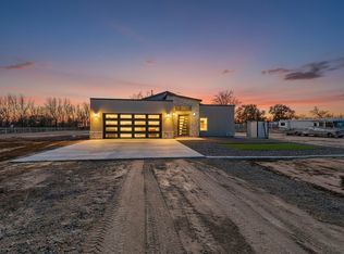 56 Lopez Rd, Belen, NM 87002