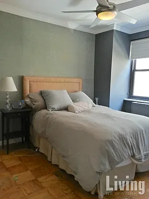 Sold by Living New York | media 15