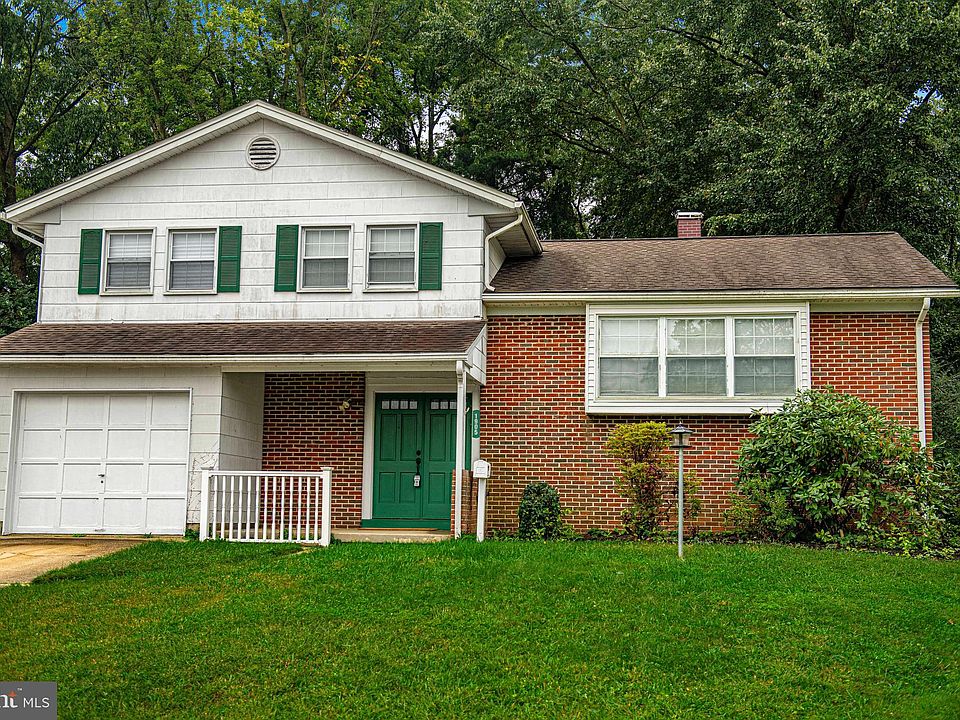 1st image of 1905 Harewood Ct