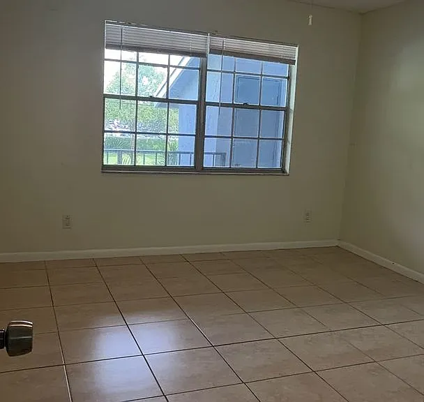 905 Southridge Rd #204A — Photo 10