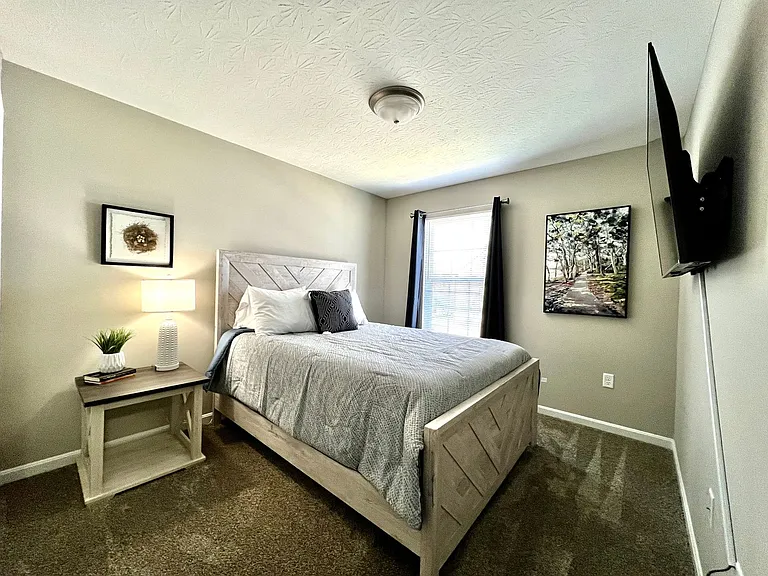 430 Ridgelawn Ave — Photo 15