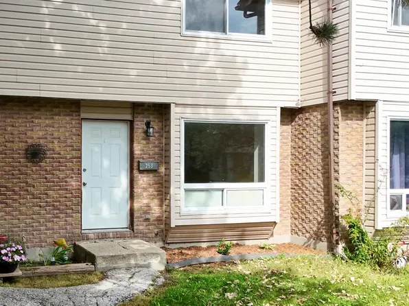 253 Hampton Ave, Sarnia, ON N7S 4Y7