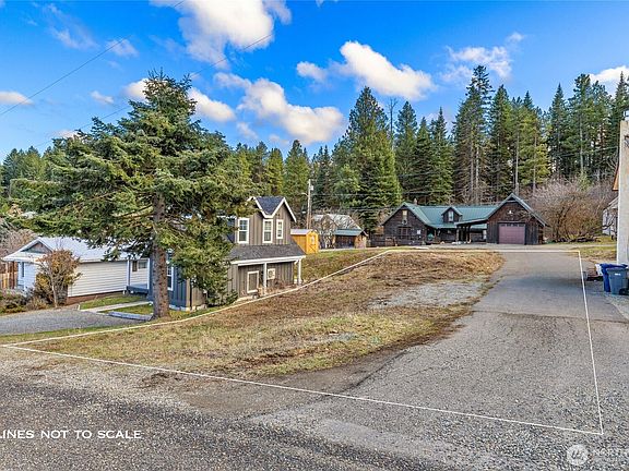 2nd image of 132 5th Street