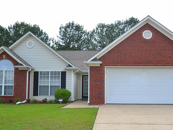 2nd image of 124 Summer Hill Dr