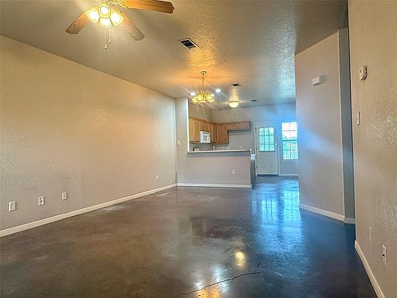 3rd image of 1406 Bergin Ct APT A