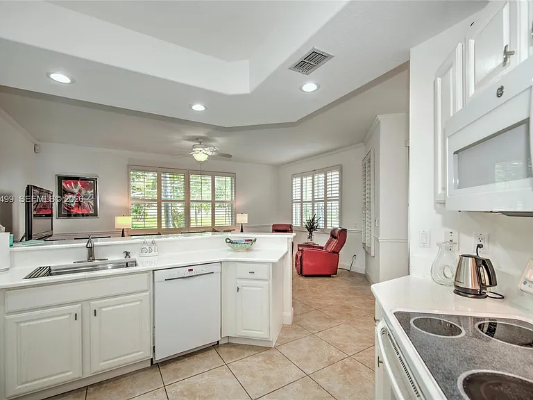 8385 Whisper Trace Ln #104 — Photo 11