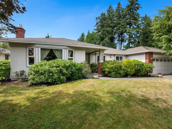 4958 Del Monte Ave, Saanich, BC V8Y 3A2