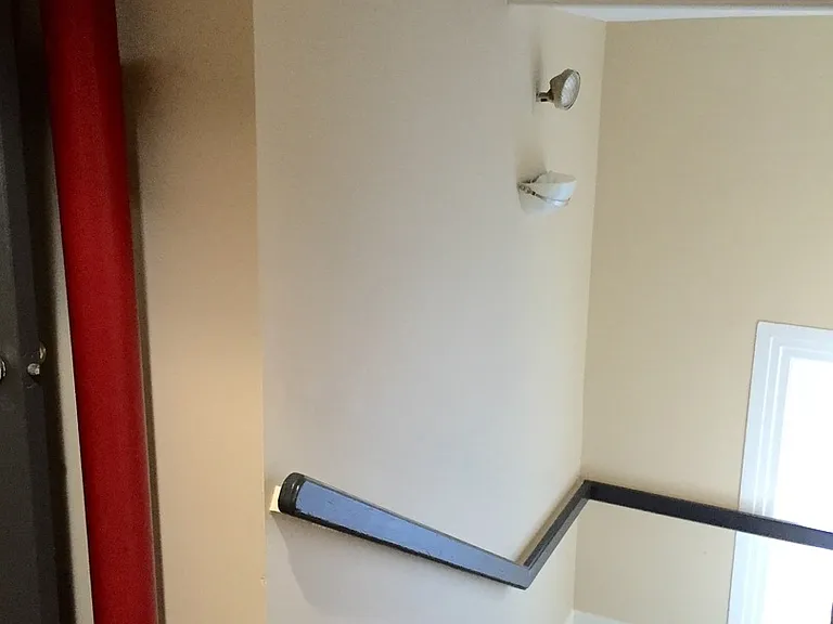 Huntington Apartments — Photo 36