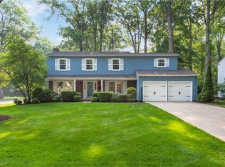 581 Revere Dr, Bay Village, OH 44140