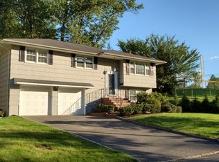 21 Beverly Rd, Summit, NJ 07901