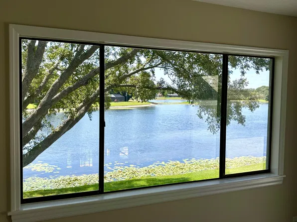 401 Crystal Lake Dr, Melbourne, FL 32940