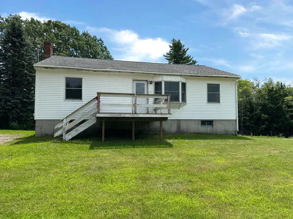 636 N Mountain Road, Jefferson, ME 04348