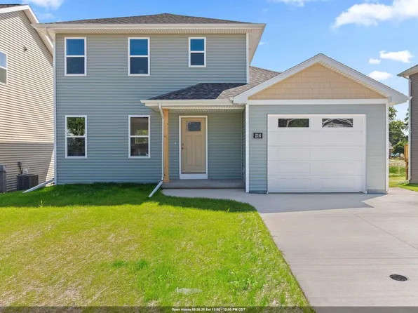216 Fairview Ln, Chilton, WI 53014
