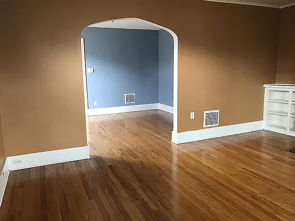 2 bed, 864 sqft, $1,350 — Photo 3