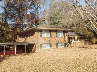 1400 Gilliam Dr, Farmville, VA 23901