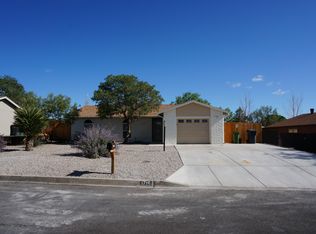 1715 Pegasus Ave SE, Rio Rancho, NM 87124