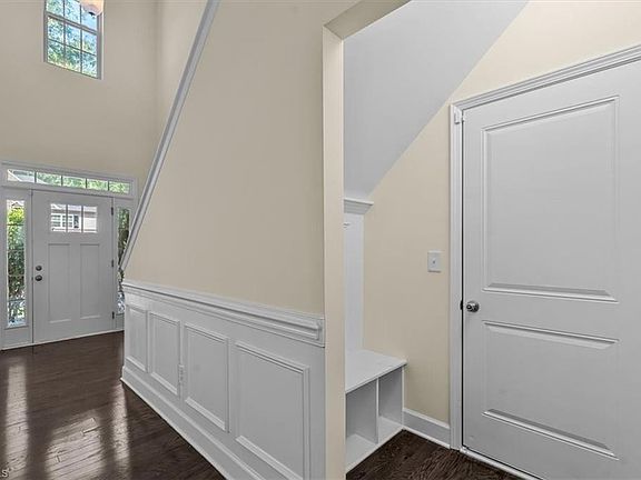 5th image of 312 Summerwalk Rd