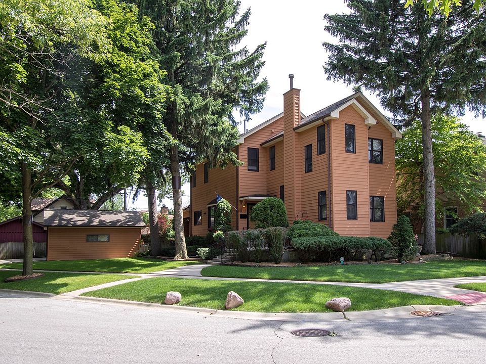 1st image of 6515 N Riverview Ave