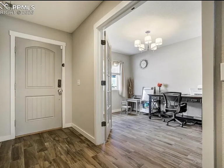 3812 Chia Dr — Photo 7