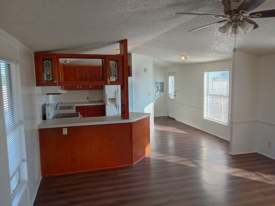 1st image of 3450 W Encanto Dr