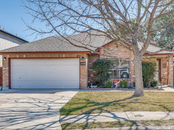 10030 Silverbrook, San Antonio, TX 78254