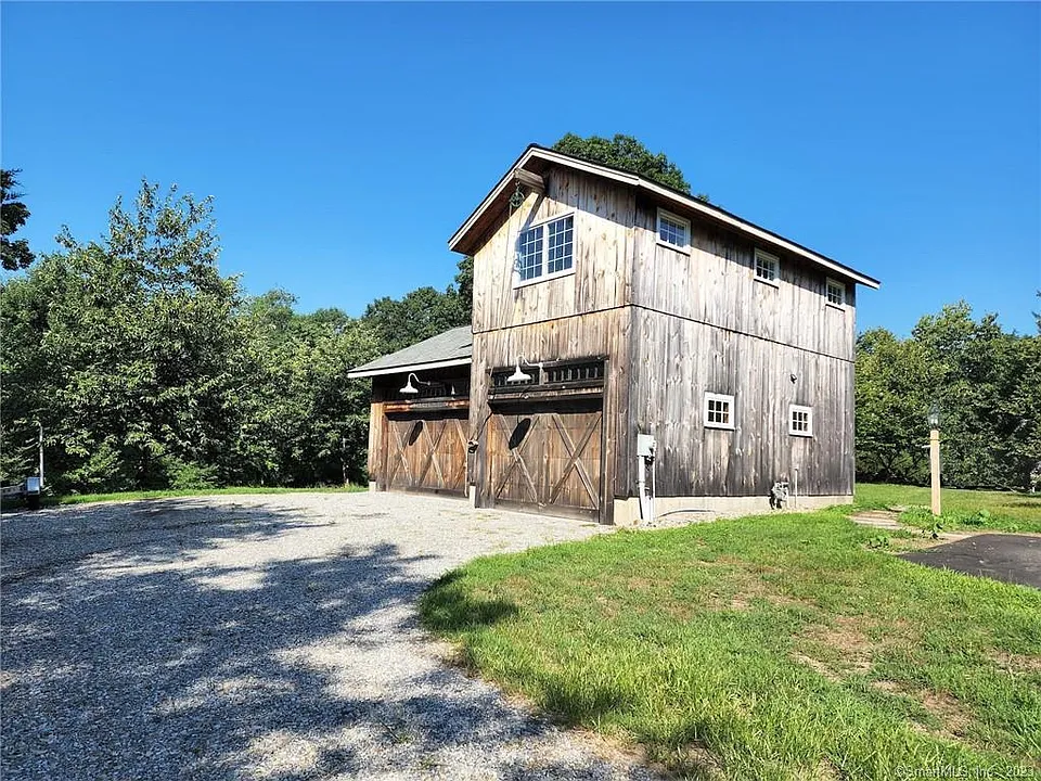 3509 Redding Rd