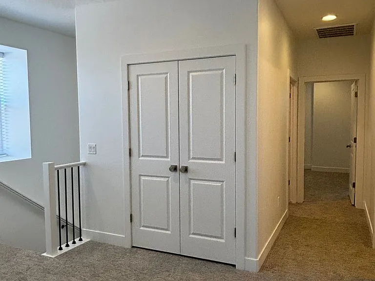 2639 E Wake Forest Ln — Photo 12
